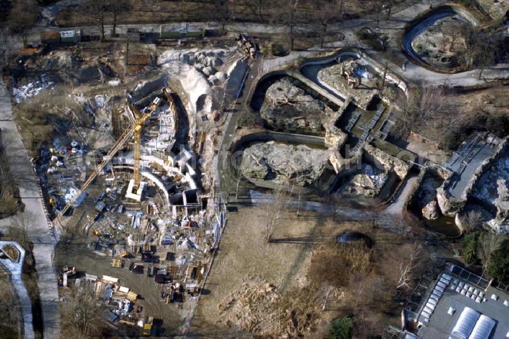 Berlin - Charlottenburg from the bird's eye view: Erweiterungsbaustelle im Berliner Zoo in Charlottenburg