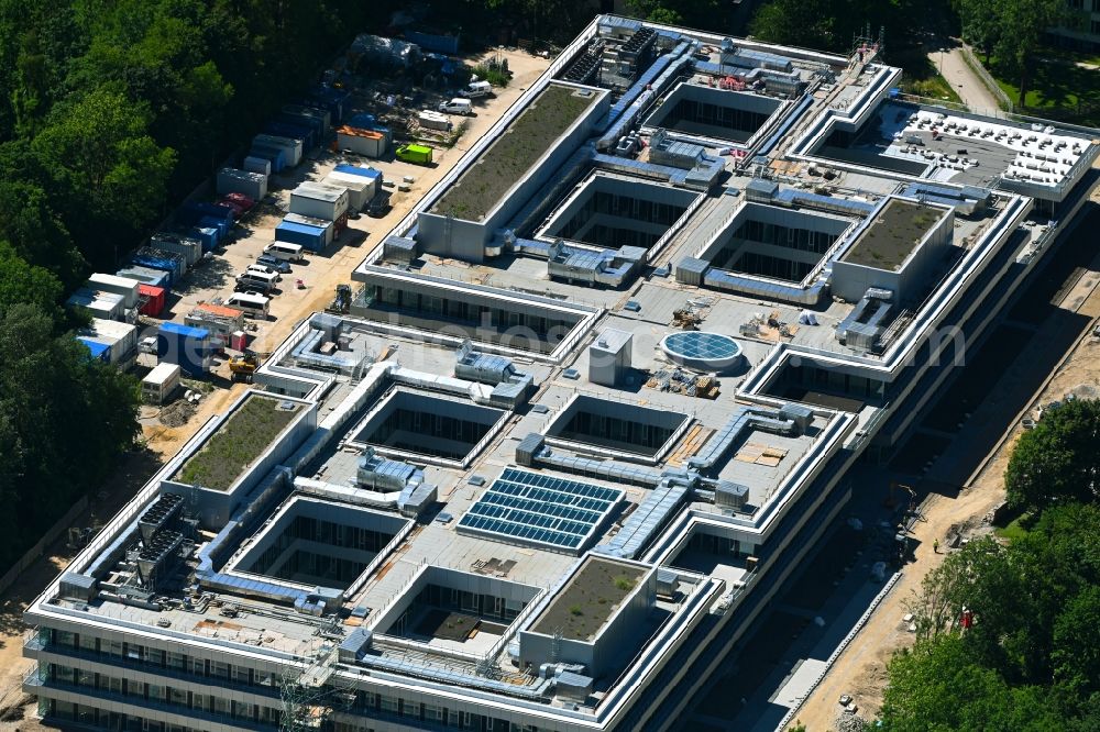 München from above - Expansion site on the building complex of the transmitter Bayerischer Rundfunk in the district Freimann in Munich in the state Bavaria, Germany