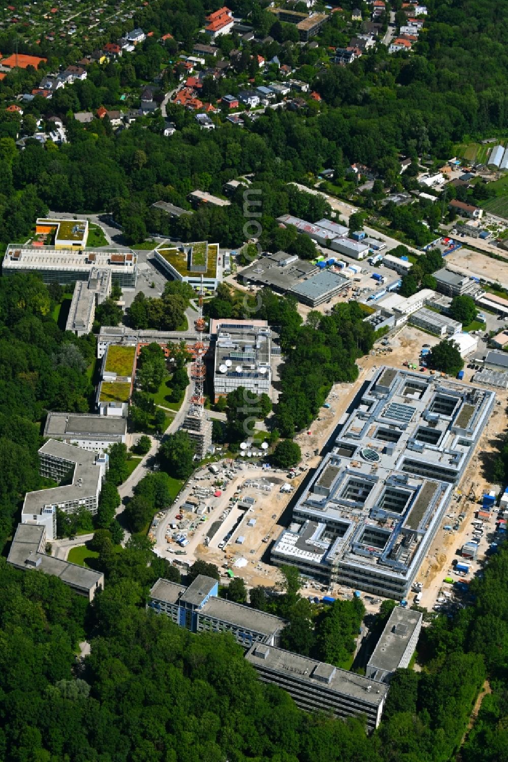 Aerial photograph München - Expansion site on the building complex of the transmitter Bayerischer Rundfunk in the district Freimann in Munich in the state Bavaria, Germany