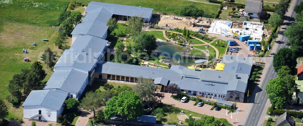 Aerial image Trassenheide - Erweiterungsbaustelle am Hotel und Restaurant Seeklause in Trassenheide auf der Insel Usedom in Mecklenburg - Vorpommern. Extension site at the hotel and restaurant in Seeklause Trassenheide on the island of Usedom in Mecklenburg - Western Pomerania.