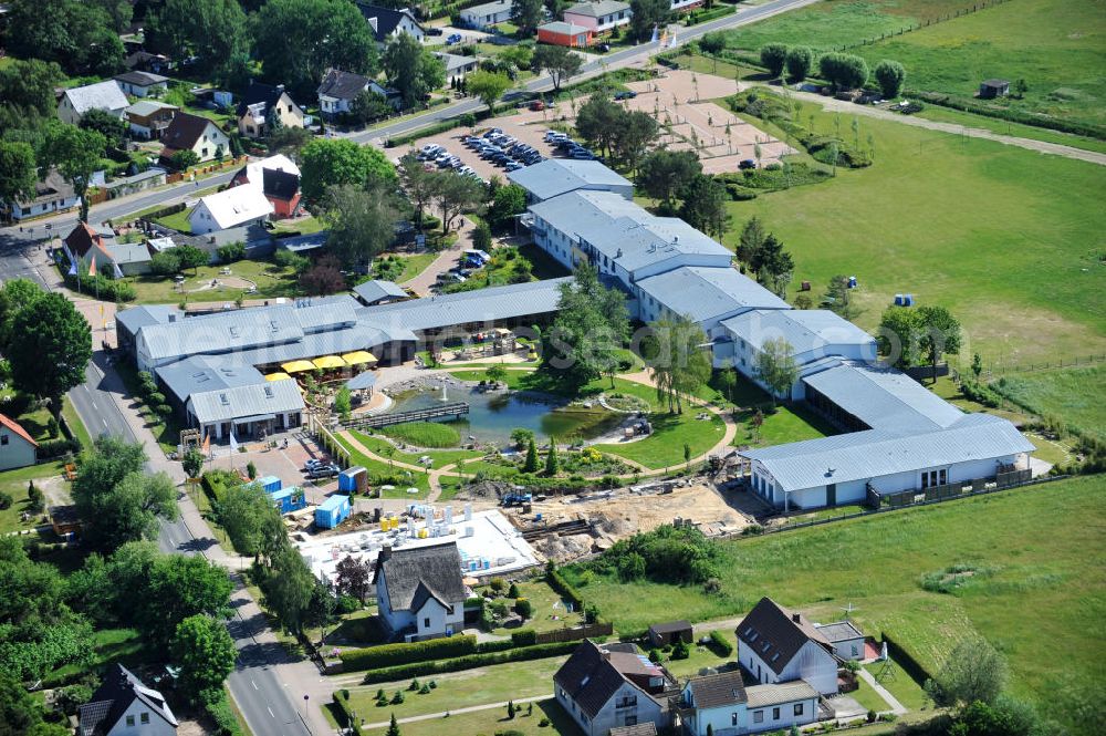 Trassenheide from the bird's eye view: Erweiterungsbaustelle am Hotel und Restaurant Seeklause in Trassenheide auf der Insel Usedom in Mecklenburg - Vorpommern. Extension site at the hotel and restaurant in Seeklause Trassenheide on the island of Usedom in Mecklenburg - Western Pomerania.