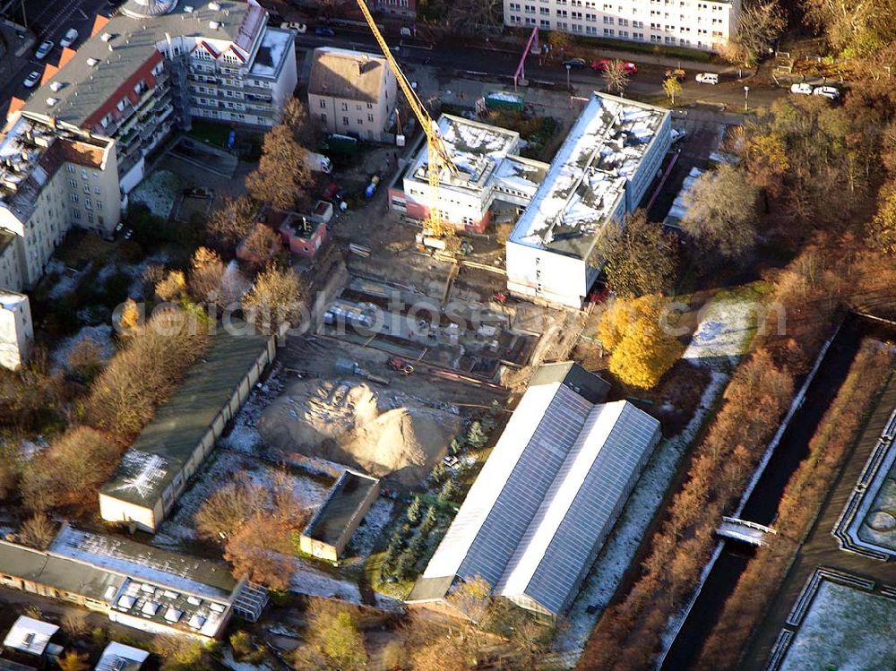 Berlin-Lichtenberg from above - 19.11.2004, Berlin/Lichtenberg Erweiterungsbaustelle am Institut für Zoo- und Wildtierforschung an der Alfred-Kowalke-Strasse 17 10315 Berlin Ansprechpartner:Frau Kruegel,Prof.Dr. Heribert Hoffer(Instiuttleiter),Jutta Wisser(PARS)Tel:030/5168102 e-mail:biblio@izw-berlin.de kruegel@izw-berlin.de