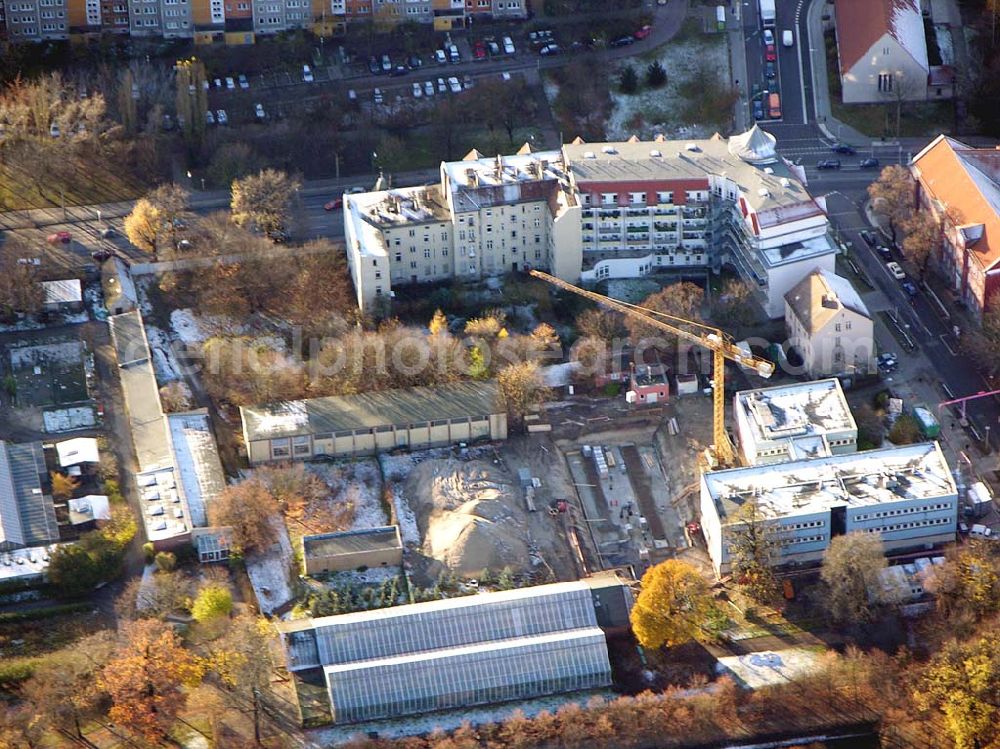 Aerial photograph Berlin-Lichtenberg - 19.11.2004, Berlin/Lichtenberg Erweiterungsbaustelle am Institut für Zoo- und Wildtierforschung an der Alfred-Kowalke-Strasse 17 10315 Berlin Ansprechpartner:Frau Kruegel,Prof.Dr. Heribert Hoffer(Instiuttleiter),Jutta Wisser(PARS)Tel:030/5168102 e-mail:biblio@izw-berlin.de kruegel@izw-berlin.de