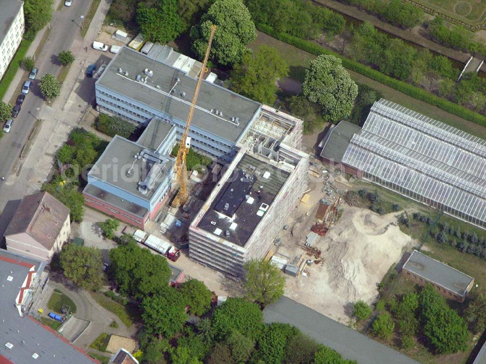 Aerial photograph Berlin-Lichtenberg - 02.05.2005 , Berlin/Lichtenberg Erweiterungsbaustelle am Institut für Zoo- und Wildtierforschung IZW an der Alfred-Kowalke-Strasse 28 10315 Berlin