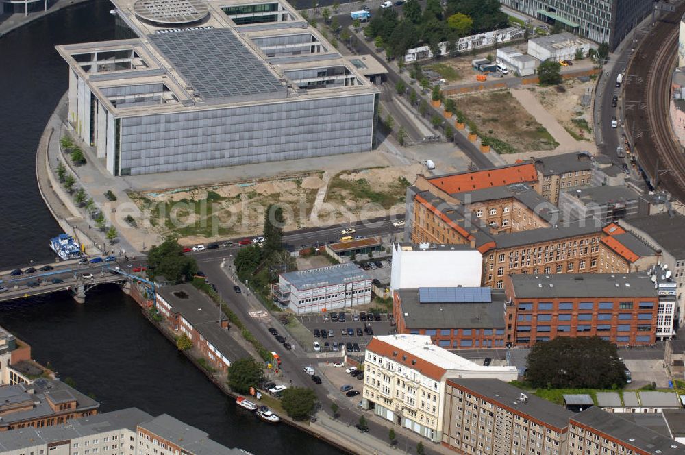 Berlin from the bird's eye view: Extension building site of the government building Marie-Elisabeth-Lüders-Haus in the city centre Berlin