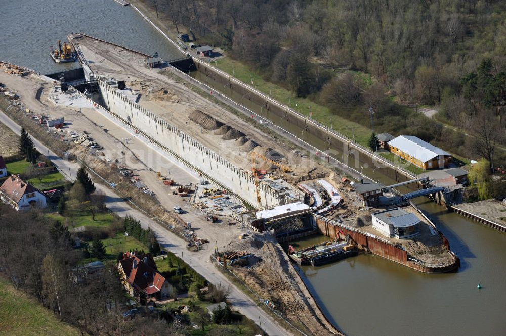 Wusterwitz from the bird's eye view: View of the construction site of the expansion lock Wusterwitz