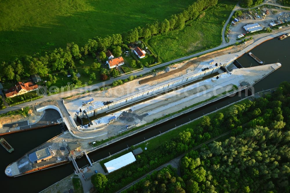 Wusterwitz from the bird's eye view: View of the construction site of the expansion lock Wusterwitz