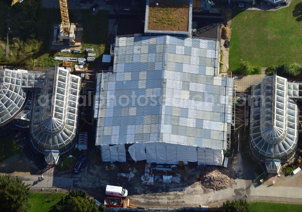 Aerial photograph Berlin Dahlem - View of tropical house in the botanical garden in Steglitz, Berlin