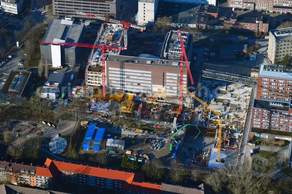 Hamburg from the bird's eye view: Construction site on building and production halls on the premises of Beiersdorf AG on Troplowitzstrasse in Hamburg, Germany