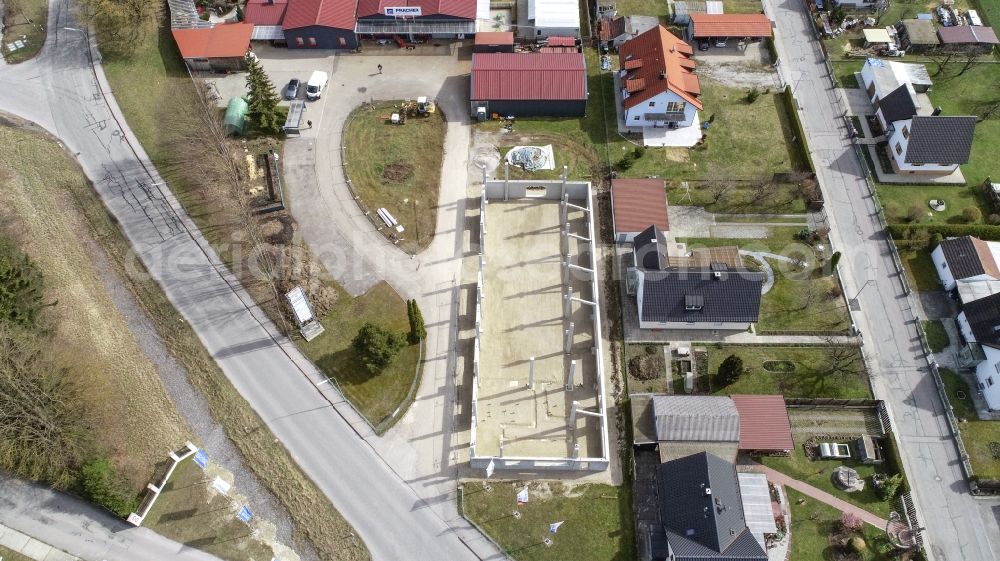 Aerial photograph Moosburg an der Isar - Construction site on building and production halls on the premises Ernst Pracher GmbH on Driescherstrasse in Moosburg an der Isar in the state Bavaria, Germany