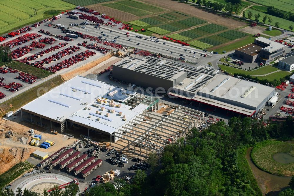 Schwandorf from the bird's eye view: Construction site on building and production halls on the premises of HORSCH Maschinen GmbH on Sitzenhof in Schwandorf in the state Bavaria, Germany