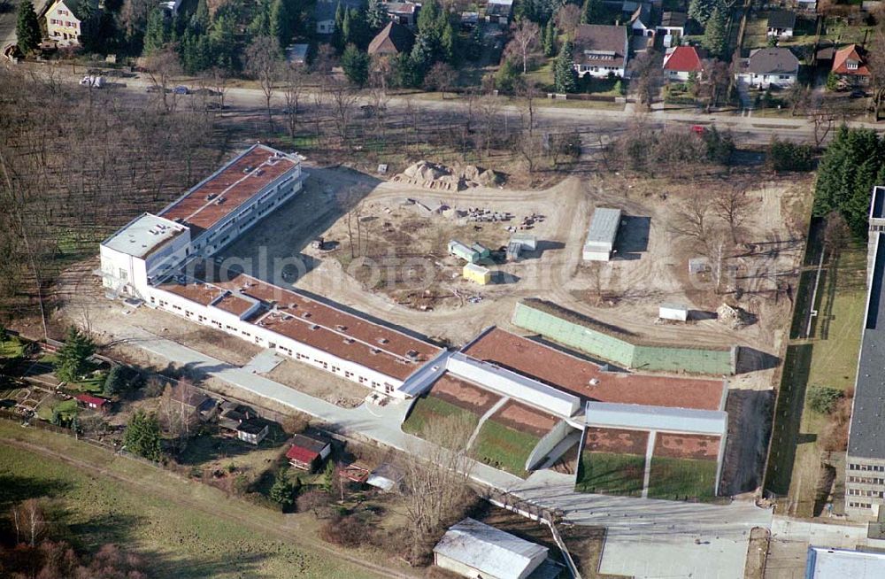 Hoppegarten from above - Erweiterungsneubau am Brandenburgischen Landesverkehrsamt Hoppegarten 20.02.04