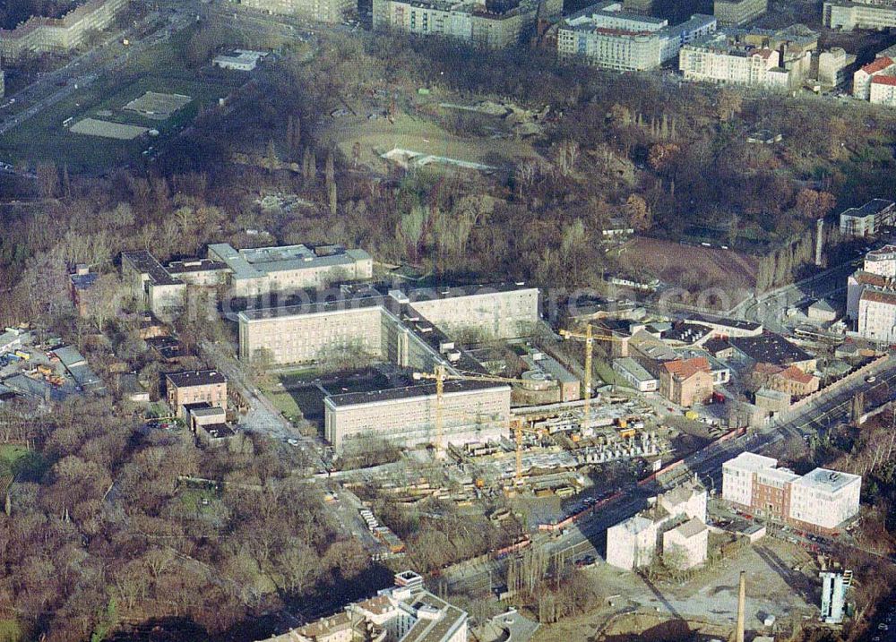 Aerial image Berlin - Friedrichshain - Erweiterungsneubau am Krankenhaus Am Friedrichshain .