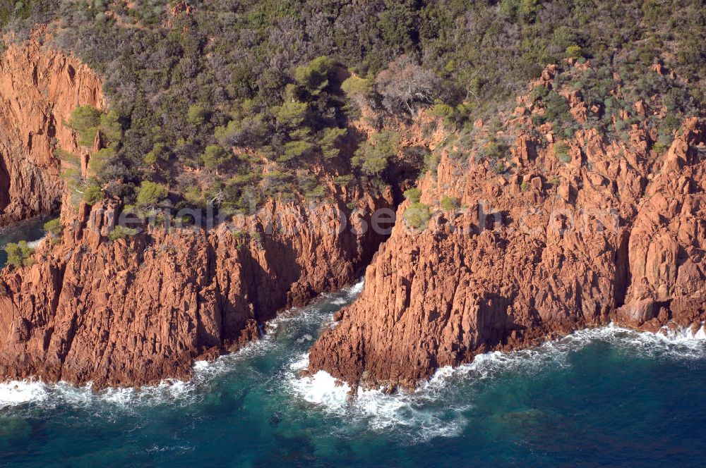 Aerial photograph Agay - Blick auf ein Teil der Esterel-Region bei Agay an der Cote d' Azur in Frankreich.