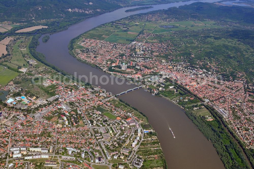 Aerial photograph Gran - Esztergom is a city in northern Hungary, situated on the Danube. She used to be the capital of Hungary. The Danube forms the border with Slovakia, where the sister city Štúrovo is