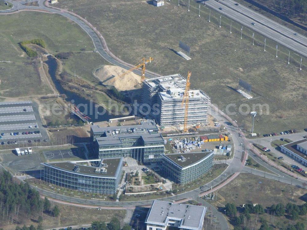 Aerial photograph Drewitz - Erweiterung der Ebay-Zentrale Deutschland auf dem Gelände des Europaparks Dreilinden in Drewitz durch die Firma Bilfinger + Berger