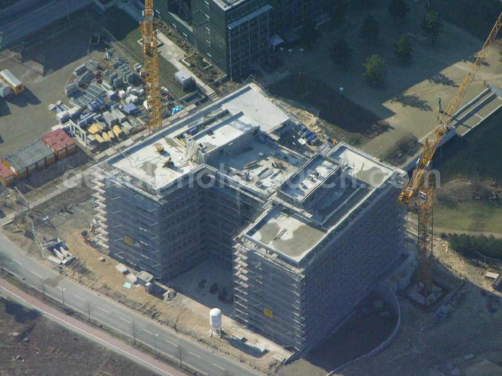 Aerial photograph Drewitz - Erweiterung der Ebay-Zentrale Deutschland auf dem Gelände des Europaparks Dreilinden in Drewitz durch die Firma Bilfinger + Berger