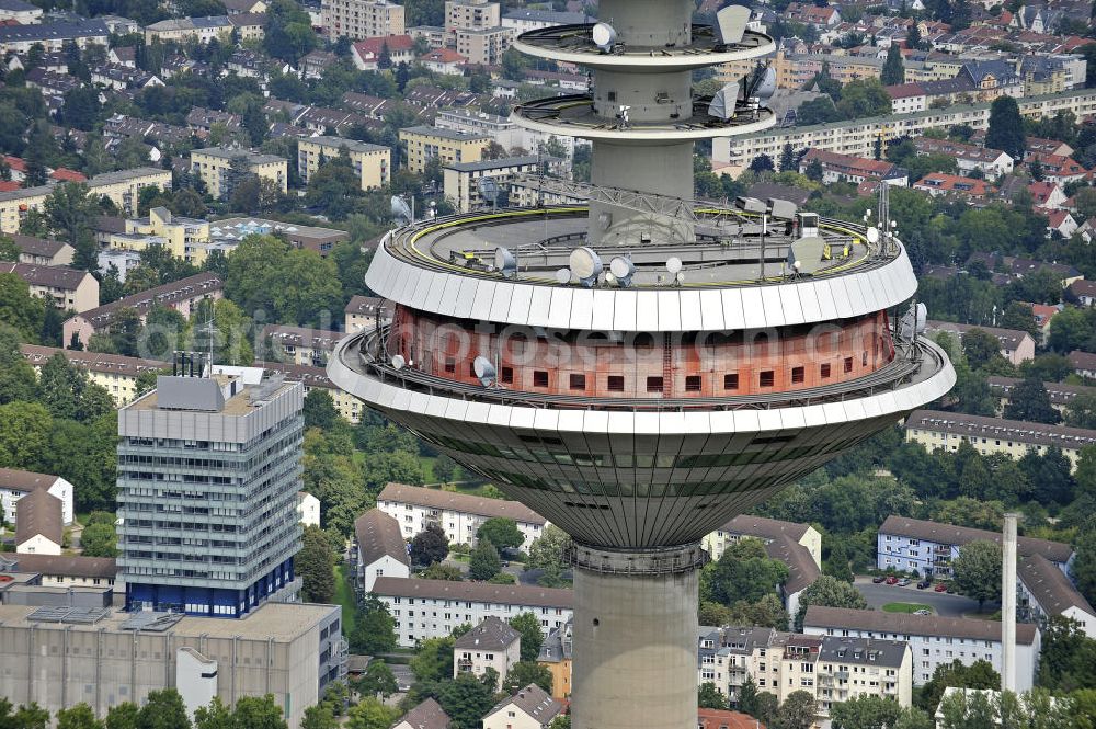 Aerial image Frankfurt am Main - Die Kanzel des Europaturms im Stadtteil Bockenheim. Die drehbare Kanzel befindet sich in 227 Meter Höhe. Der in den 1970ern errichtete Fernmeldeturm ist mit 337,5 m der zweithöchste Deutschlands. The pulpit of the Tower of Europe in the district Bockenheim. The rotating pulpit is located in 227 meters height. The telecommunication tower was built in the 1970s and is with 337.5 m the second highest in Germany.