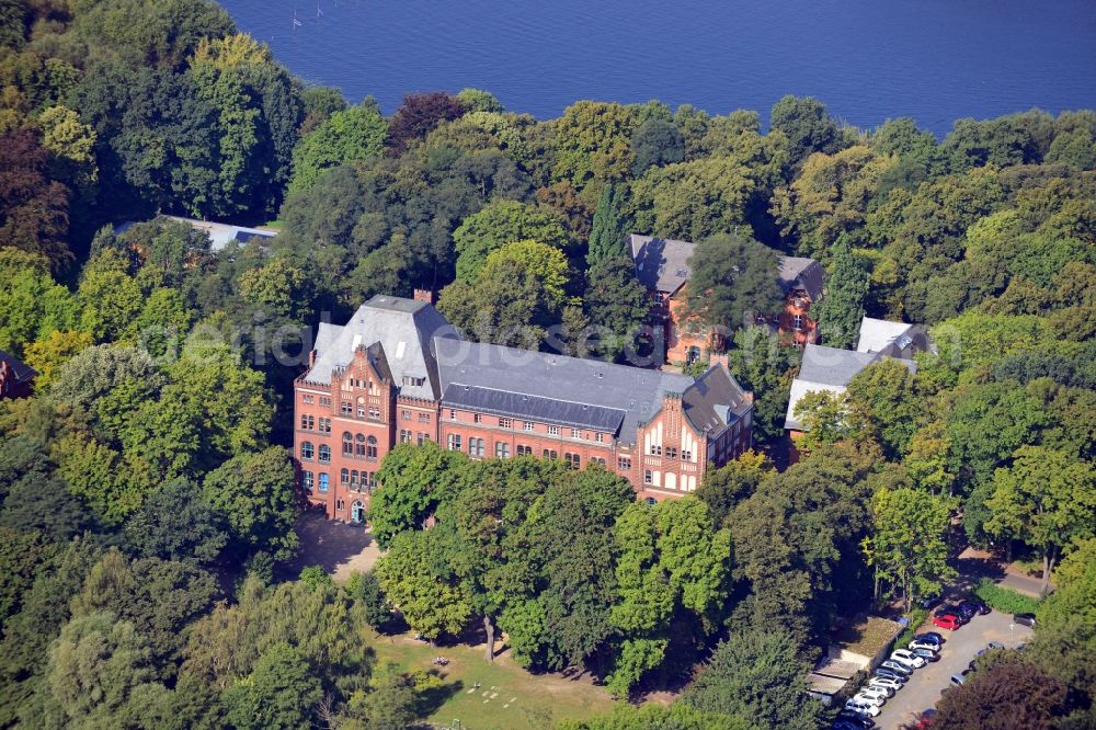 Aerial image Potsdam - View of Protestant high school Hermannswerder in Potsdam in Brandenburg