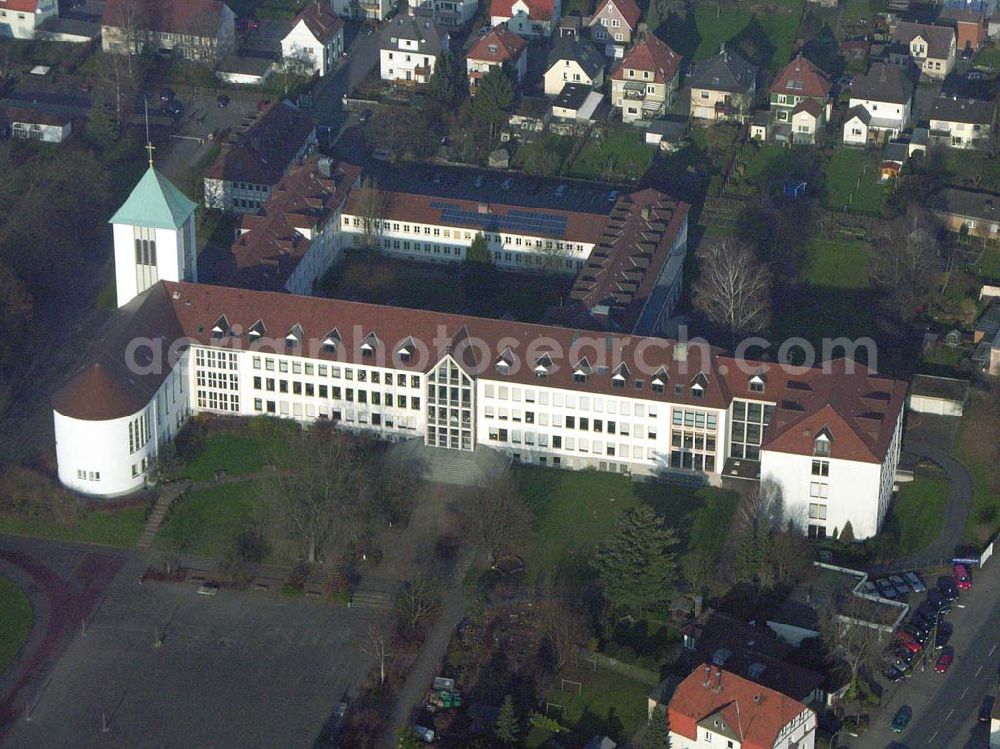 Bielefeld from the bird's eye view: 09.12.2004 Bielefeld, Blick auf das Evangelische Johannes Krankenhaus. Evangelisches Johannes-Krankenhaus, Schildescher Str. 99, 33611 Bielefeld, Telefon: 0521 / 8 01-02