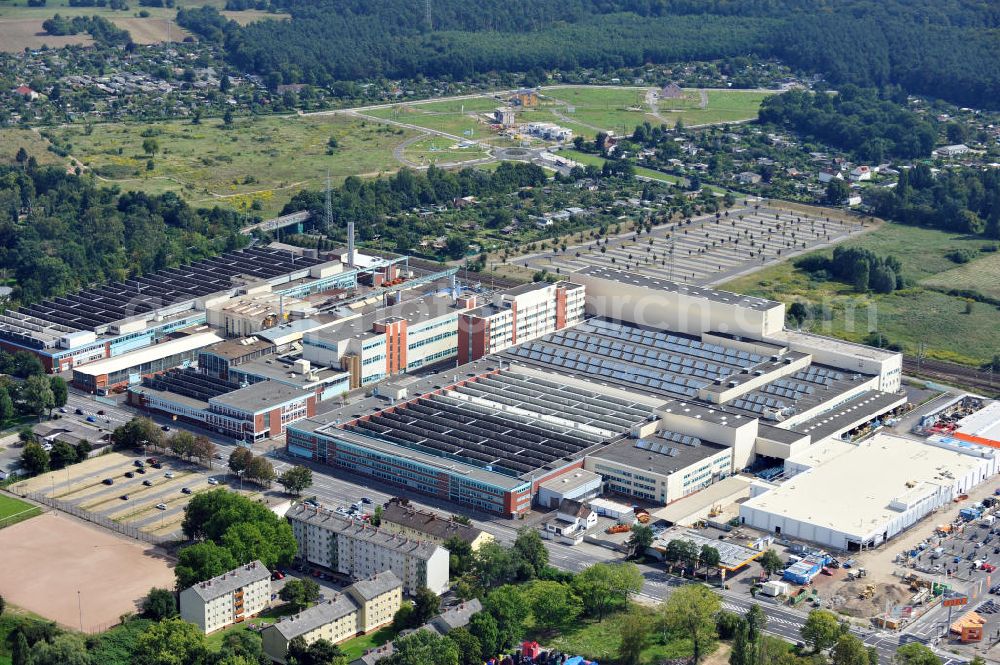 Offenbach am Main from the bird's eye view: Plant grounds of the printing machine manufacturer manroland in Offenbach in Hesse