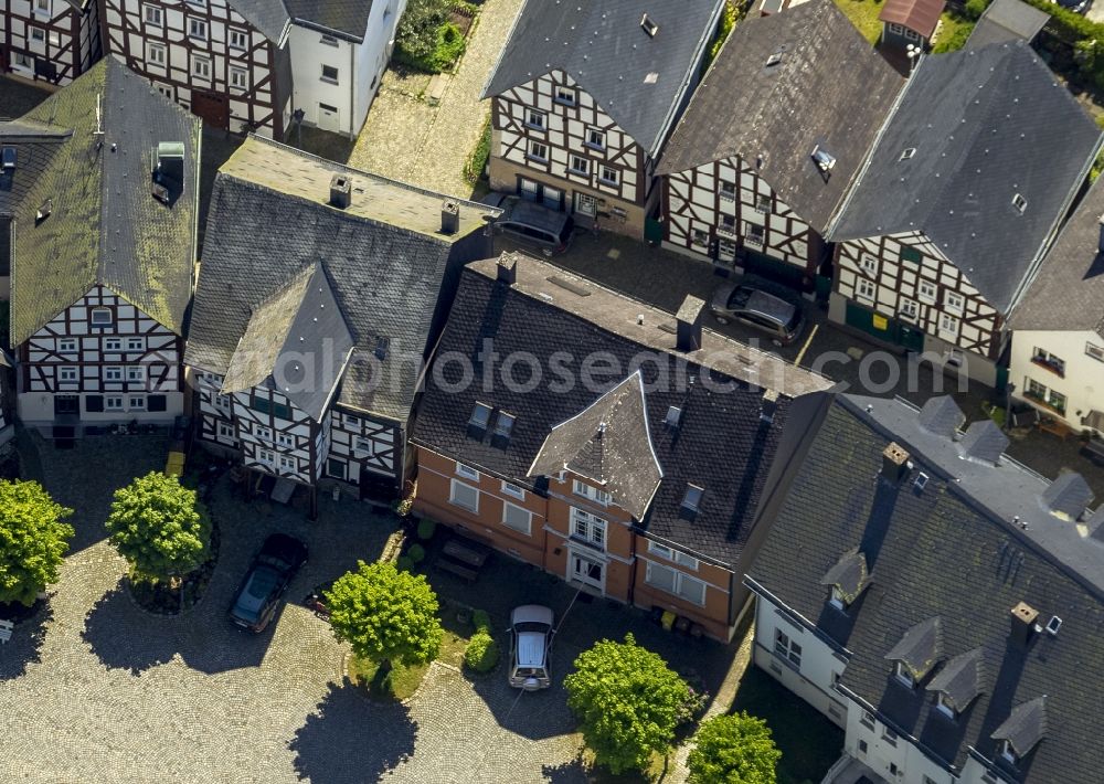 Bad Laasphe from the bird's eye view: Half-timbered houses on Church Square in the city center of the old Bad Laasphe in the state of North Rhine-Westphalia