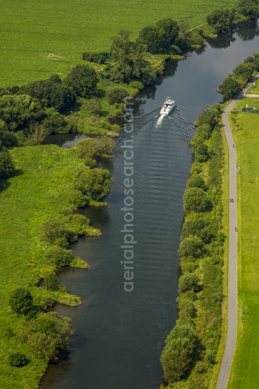 Essen from above - Passenger liner Friedrich Freye on the Ruhr in Essen in the district Kettwig in the state North Rhine-Westphalia. It's one of four liners of the white fleet, which run on the Ruhr