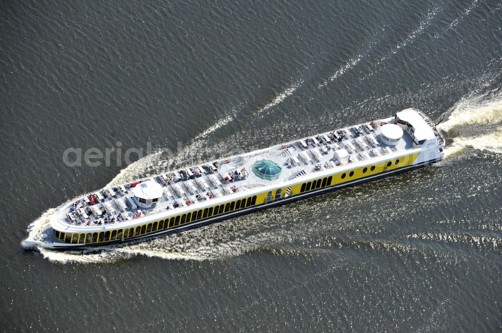 Aerial image Caputh - Fahrgastschiff MS Sansouci der Reederei Weisse Flotte Potsdam GmbH während der Fahrt auf dem Schwielowsee. Passenger ship MS Sansouci of the shipping company Weisse Flotte Potsdam GmbH at the lake Schwielowsee.