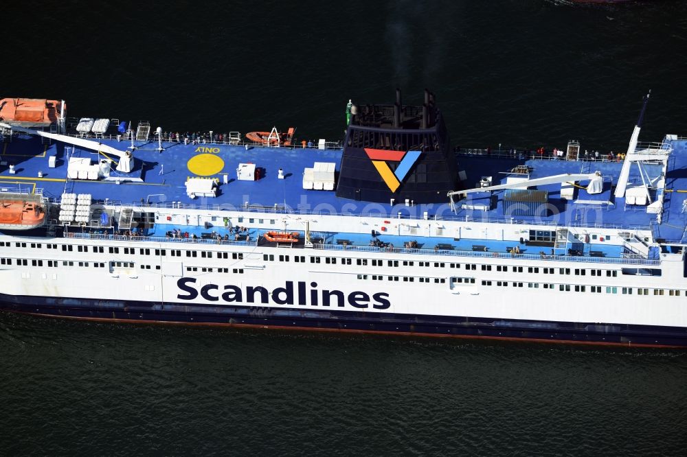 Aerial photograph Rostock - Ride of a ferry ship Prins Joachim of scandlines on the Ostsee in Rostock in the state Mecklenburg - Western Pomerania