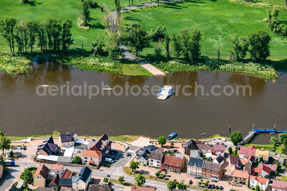 Aerial image Elster (Elbe) - Ride a ferry ship Elbfaehre in Elster (Elbe) in the state Saxony-Anhalt, Germany