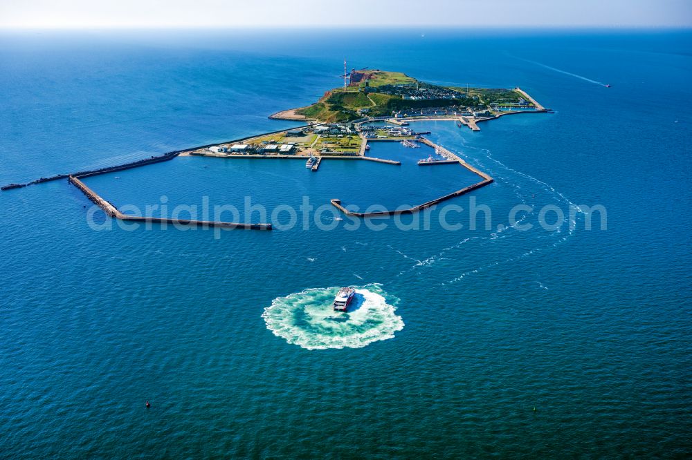 Aerial image Helgoland - Trip of a ferry ship FRS Halunder Jet in Heligoland in the state Schleswig-Holstein, Germany