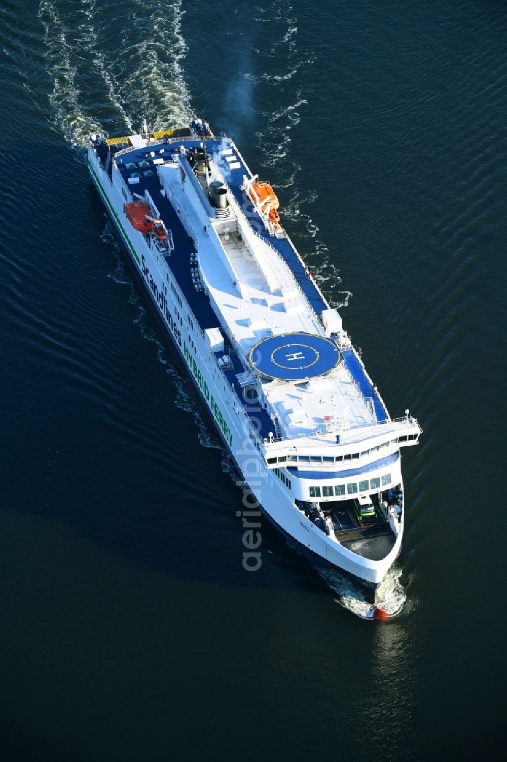 Aerial photograph Rostock - Ride a ferry ship of Scandlines HYBRID FERRY in Rostock in the state Mecklenburg - Western Pomerania, Germany