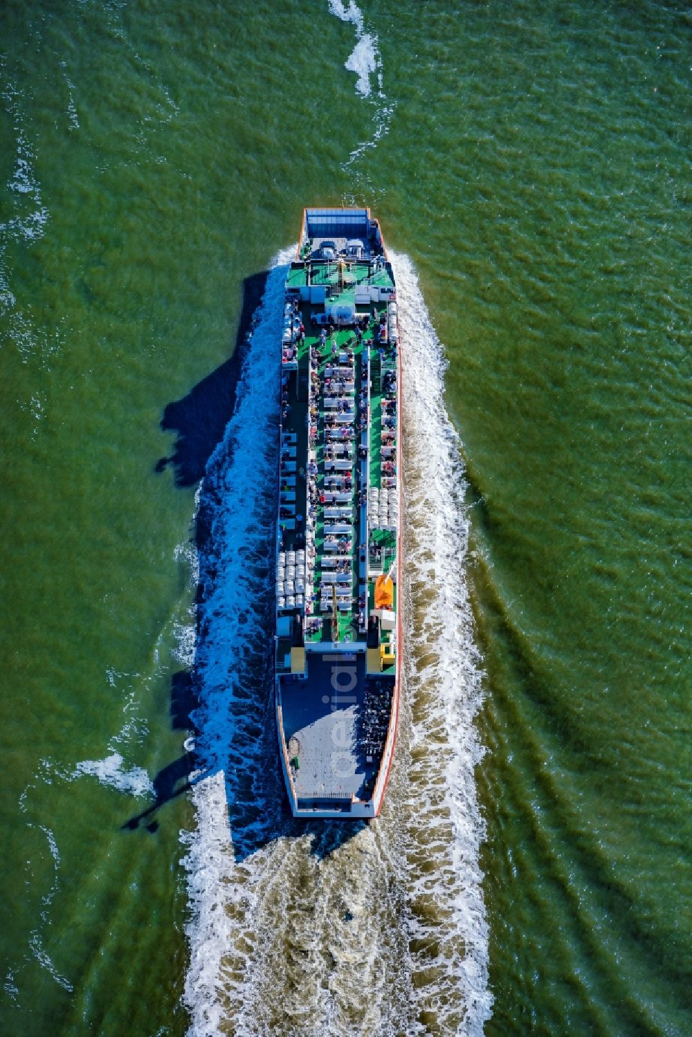 Borkum from the bird's eye view: Fahrt eines Faehr- Schiffes MS Westfalen in Borkum im Bundesland Niedersachsen, Deutschland