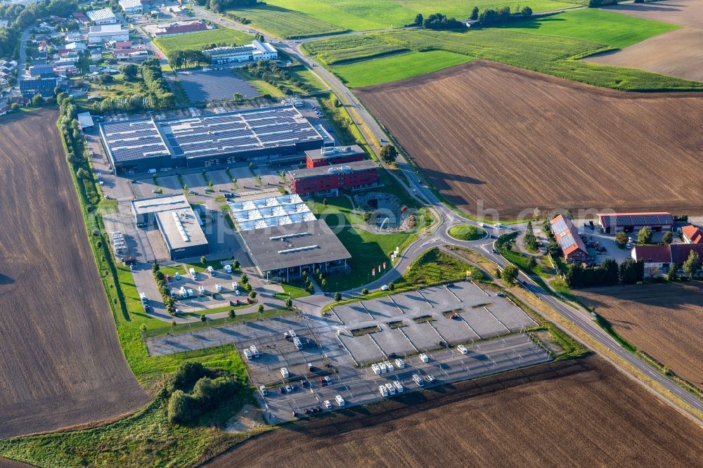 Aerial photograph Aulendorf - Buildings and production halls on the vehicle construction site of Carthago Reisemobilbau GmbH in Aulendorf in the state Baden-Wuerttemberg, Germany