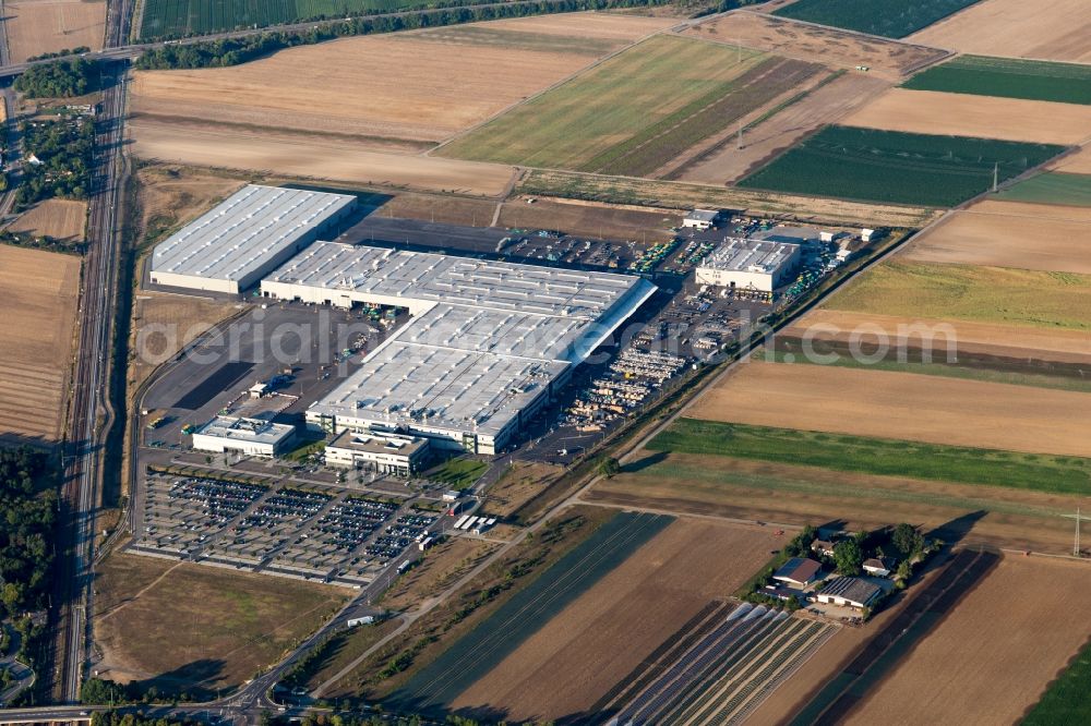 Aerial image Ludwigshafen am Rhein - Buildings and production halls on the vehicle construction site of Joseph Voegele AG in Ludwigshafen am Rhein in the state Rhineland-Palatinate, Germany