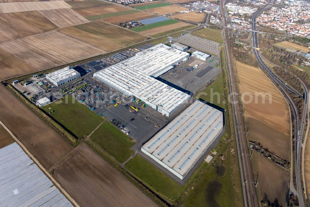 Ludwigshafen am Rhein from above - Buildings and production halls on the vehicle construction site of Joseph Voegele AG in the district Rheingoenheim in Ludwigshafen am Rhein in the state Rhineland-Palatinate, Germany