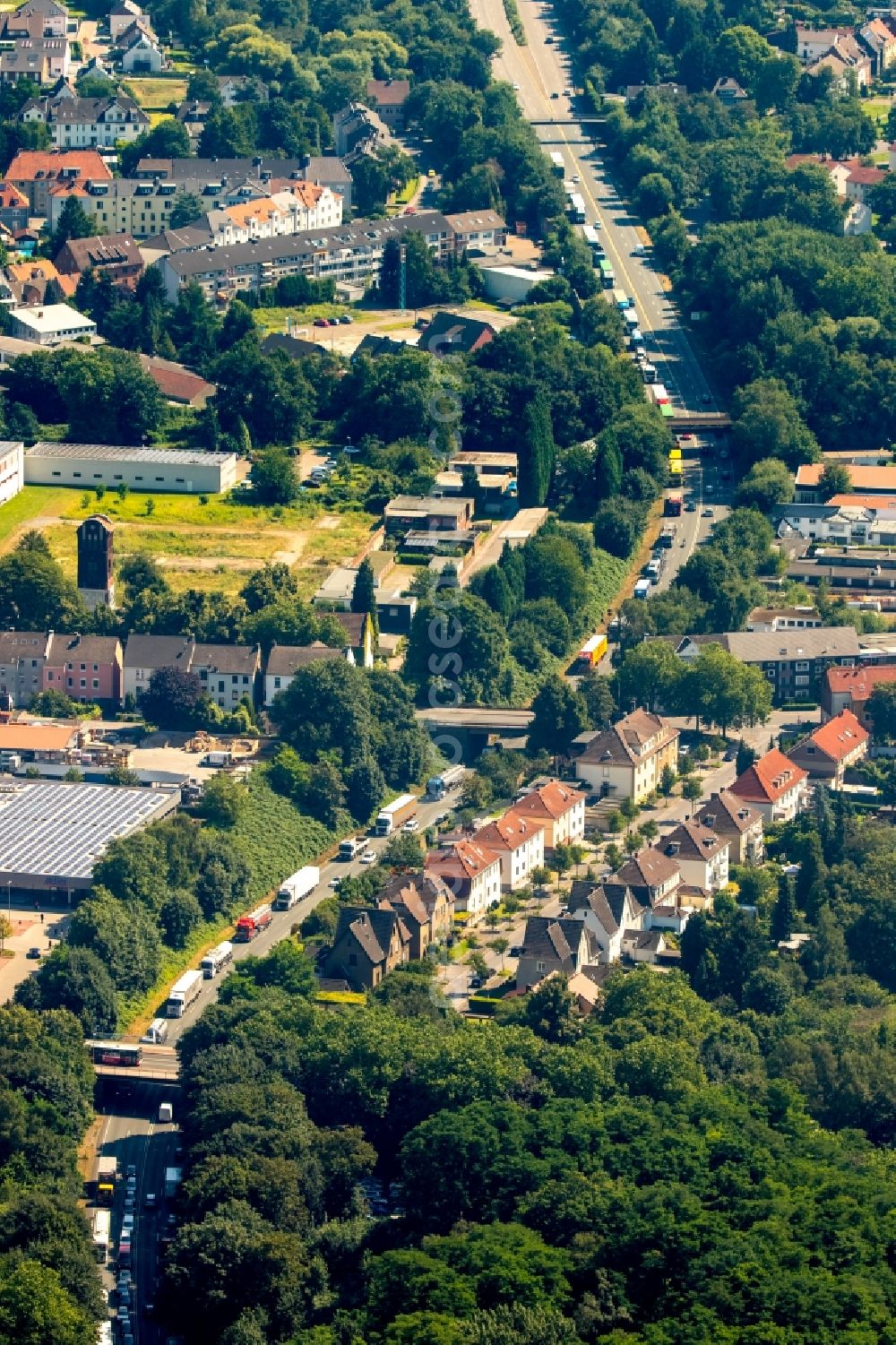 Aerial image Gladbeck - Motor vehicles in traffic along the Fereral street B224 in Gladbeck in the state North Rhine-Westphalia