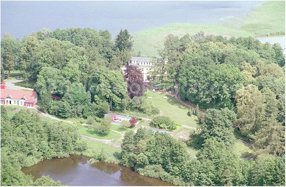 Kratzeburg from the bird's eye view: 20.07.2004 Familienferienstätte Dambecker Park im Nationalpark Müritz AWO Sano gemeinnützige GmbH Susanne Müller-Bohley Leiterin der Familienferienstätte S.Mueller-Bohley@awosano.de