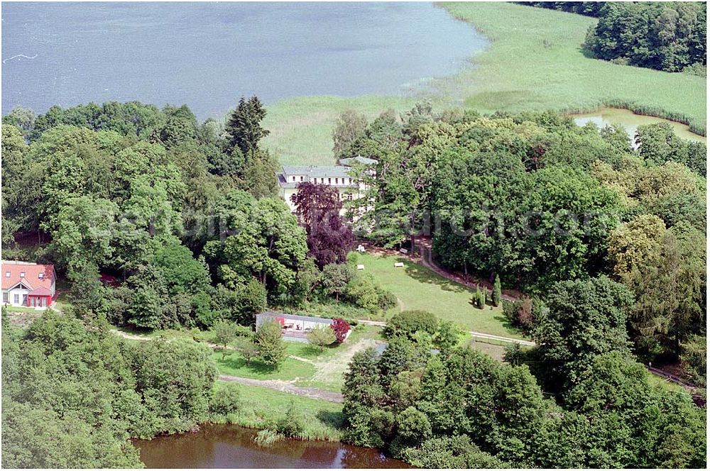 Kratzeburg from the bird's eye view: 20.07.2004 Familienferienstätte Dambecker Park im Nationalpark Müritz AWO Sano gemeinnützige GmbH Susanne Müller-Bohley Leiterin der Familienferienstätte S.Mueller-Bohley@awosano.de