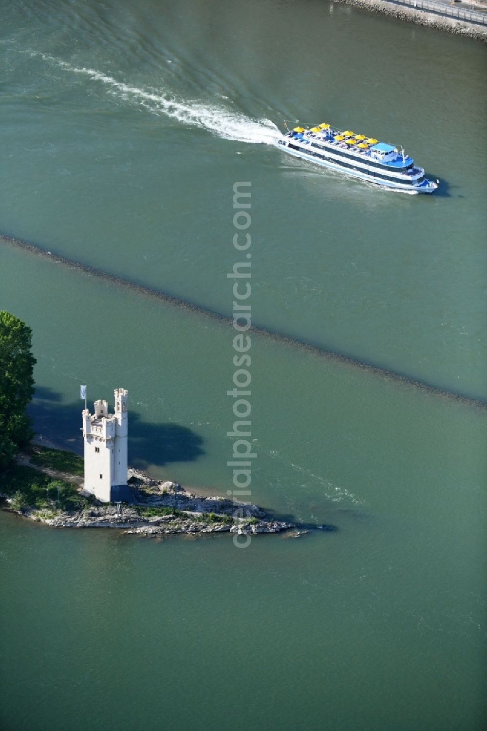 Aerial image Bingen am Rhein - Facade of the monument Bingener Mouse Tower in the district Bingerbrueck in Bingen am Rhein in the state Rhineland-Palatinate, Germany