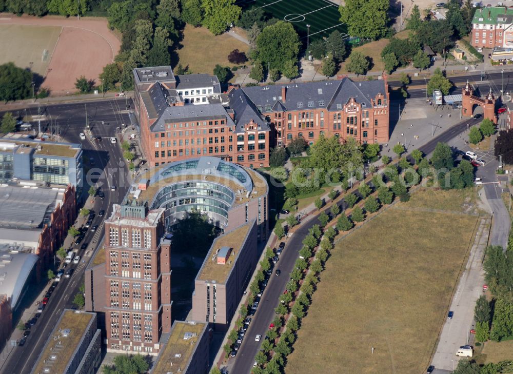 Aerial photograph Berlin - Facade of the monument Borsigturm on street Am Borsigturm in the district Tegel in Berlin, Germany