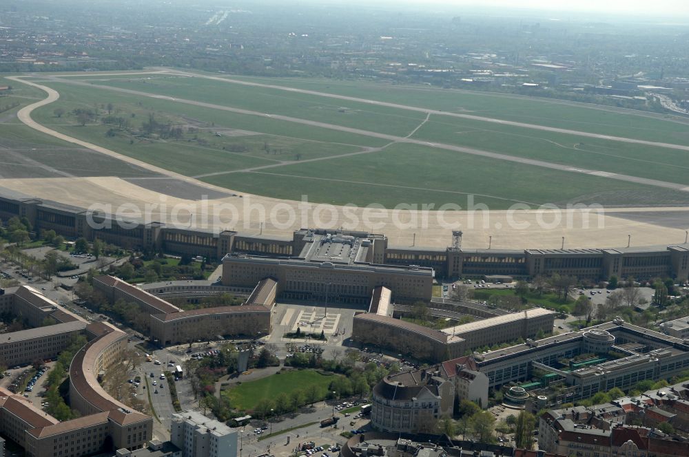 Aerial image Berlin - Facade of the monument Flughafen Tempelhof on Platz of Luftbruecke in Berlin, Germany