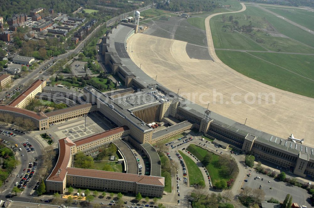 Berlin from the bird's eye view: Facade of the monument Flughafen Tempelhof on Platz of Luftbruecke in Berlin, Germany