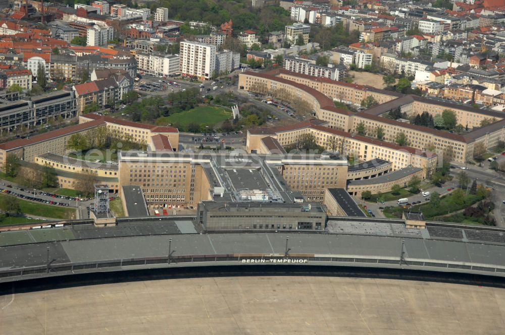 Aerial image Berlin - Facade of the monument Flughafen Tempelhof on Platz of Luftbruecke in Berlin, Germany