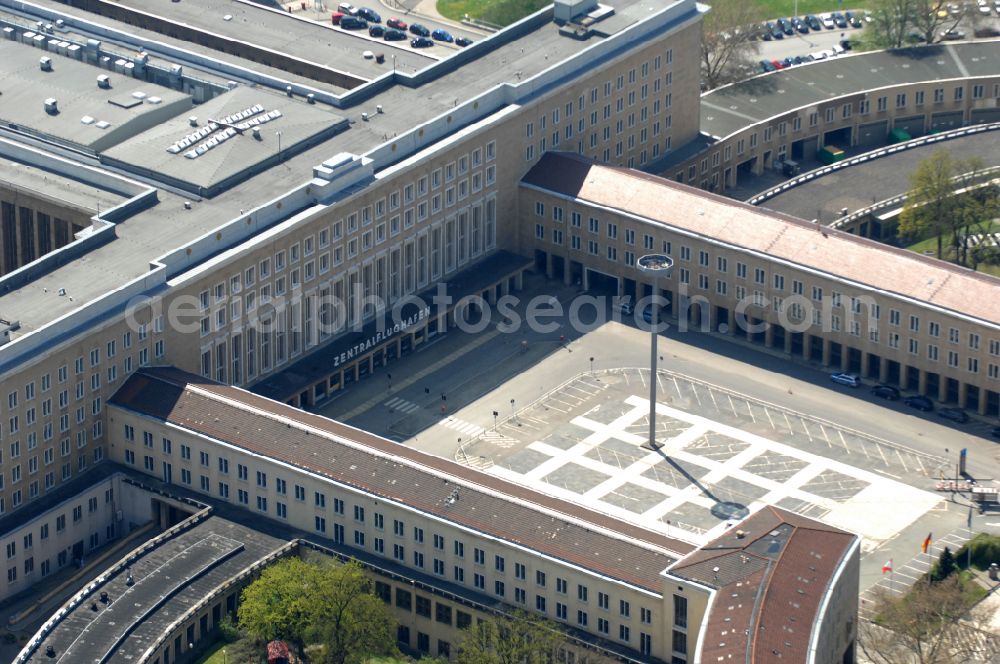 Aerial photograph Berlin - Facade of the monument Flughafen Tempelhof on Platz of Luftbruecke in Berlin, Germany