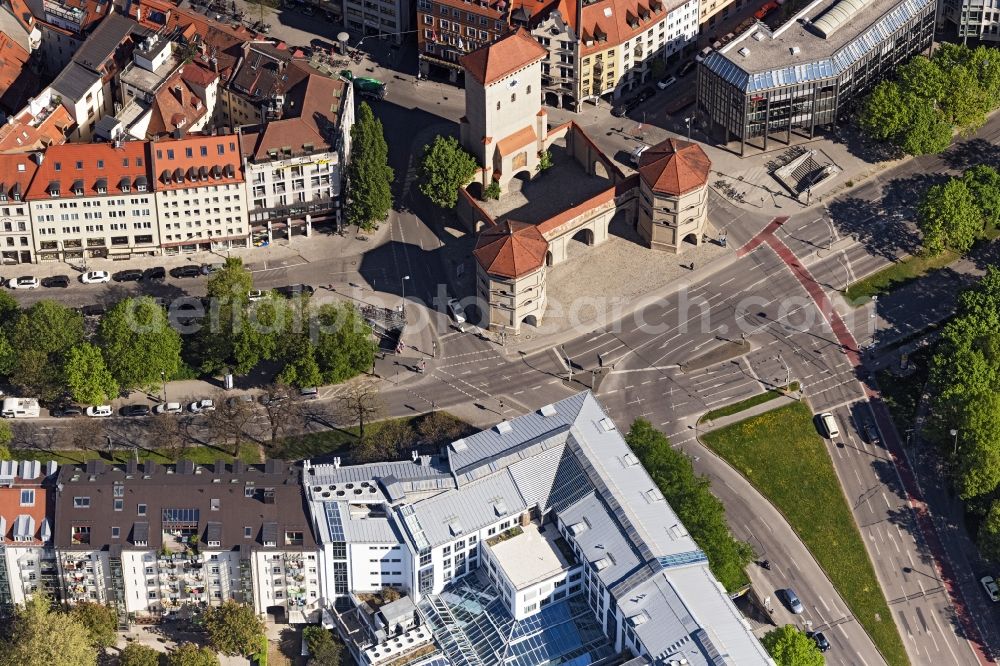 München from the bird's eye view: Visible and tourist attraction of the historical monument Isartor in Munich in the state Bavaria, Germany