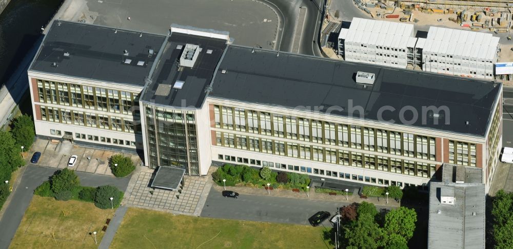 Berlin from the bird's eye view: Facade of the monument Staatsratsgebaeude of ESMT Berlin. The business school founded by business on Schlossplatz in the district Mitte in Berlin, Germany