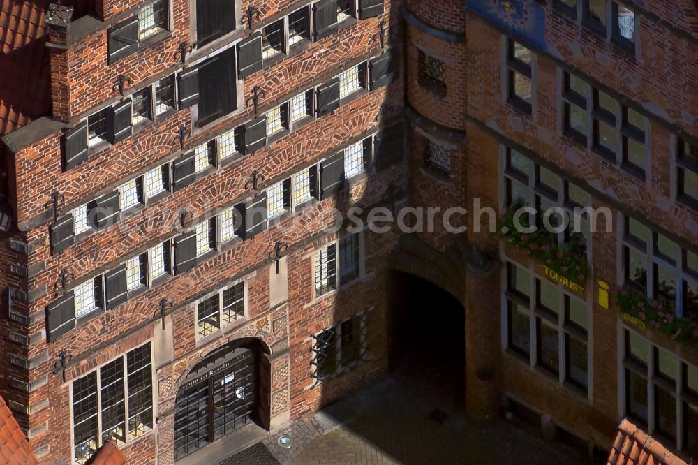 Aerial image Bremen - Office building with dem Museum Roselius and the Tourist-Information on street Boettcherstrasse in Bremen, Germany