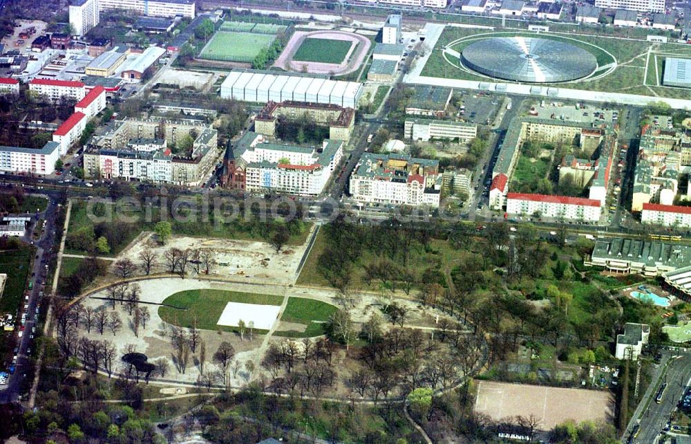 Berlin - Friedrichshain from the bird's eye view: 