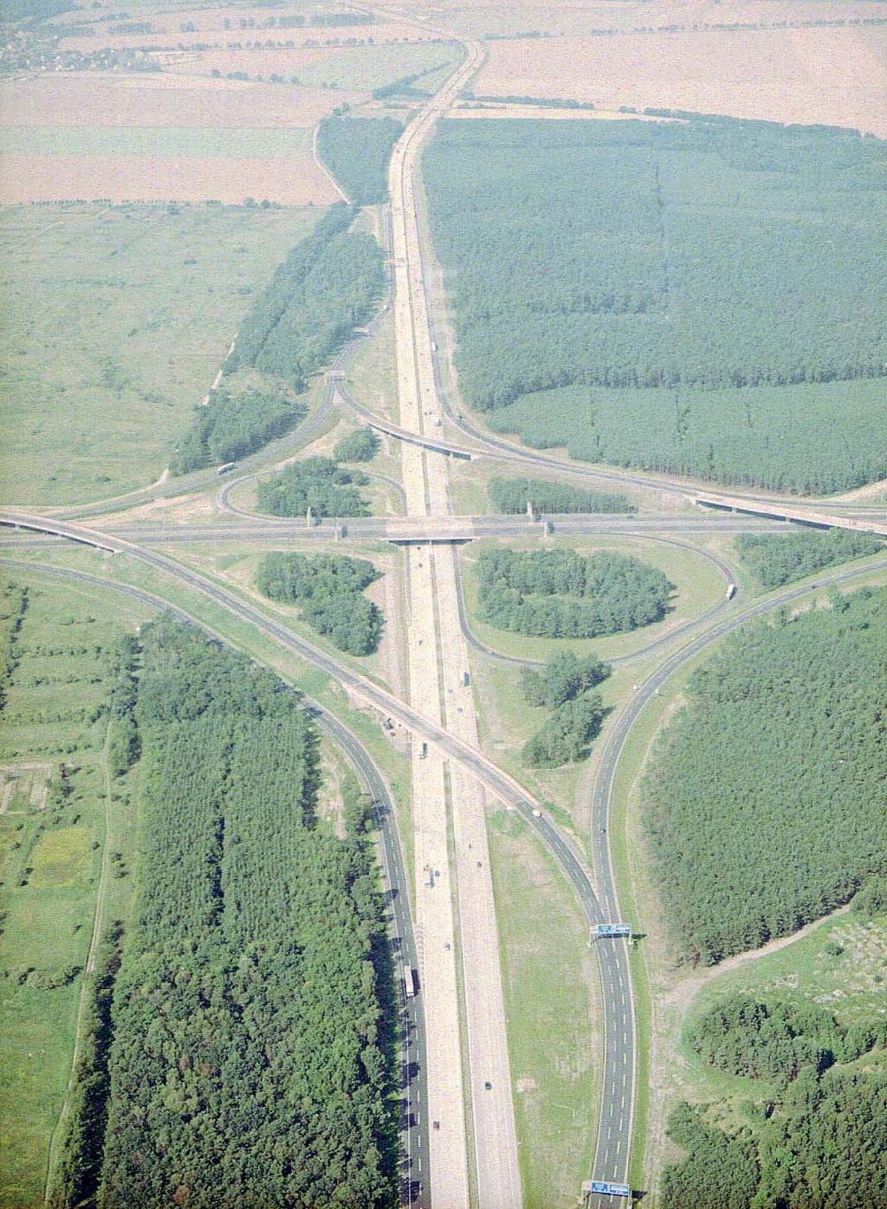 Aerial image Schönefeld - Fast fertig umgebautes Autobahnkreuz Schönefeld.